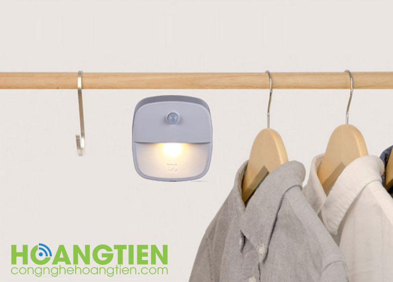 Đèn cảm biến chuyển động hồng ngoại L202