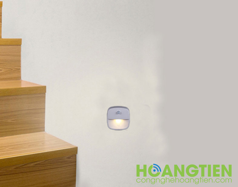 Đèn cảm biến chuyển động hồng ngoại L202
