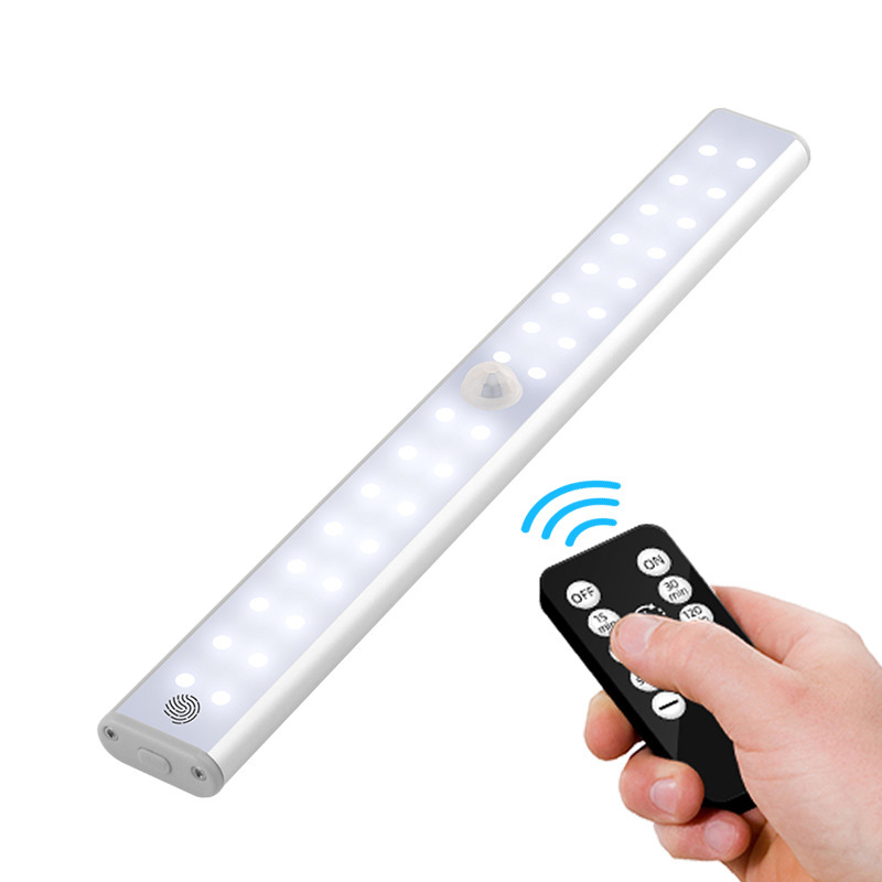 Đèn led thanh điều khiển từ xa pin sạc 3AX-32